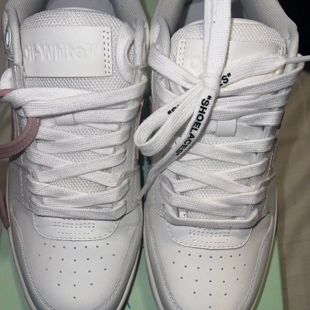 Off-White Out Of Office Calf leather sneakers - Picture 3 of 13